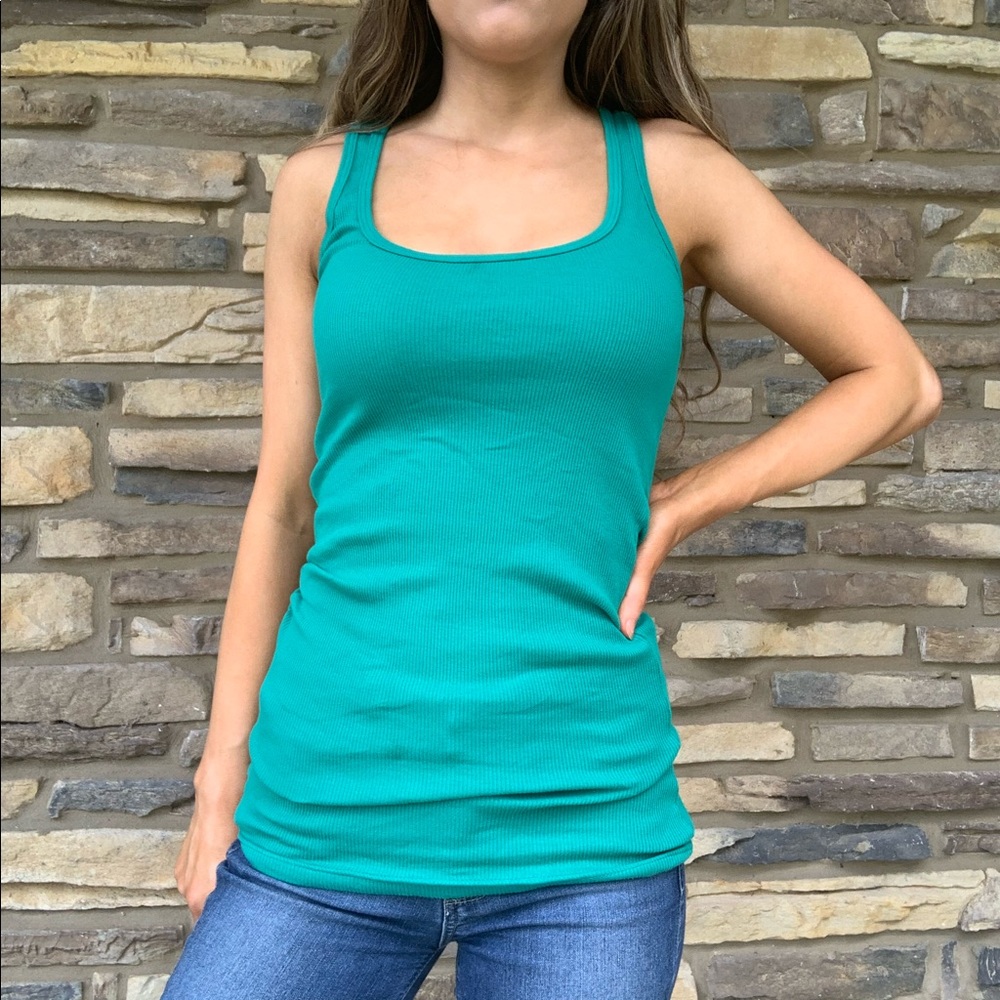 Ribbed Square Neck Tank - Picture 3 of 3
